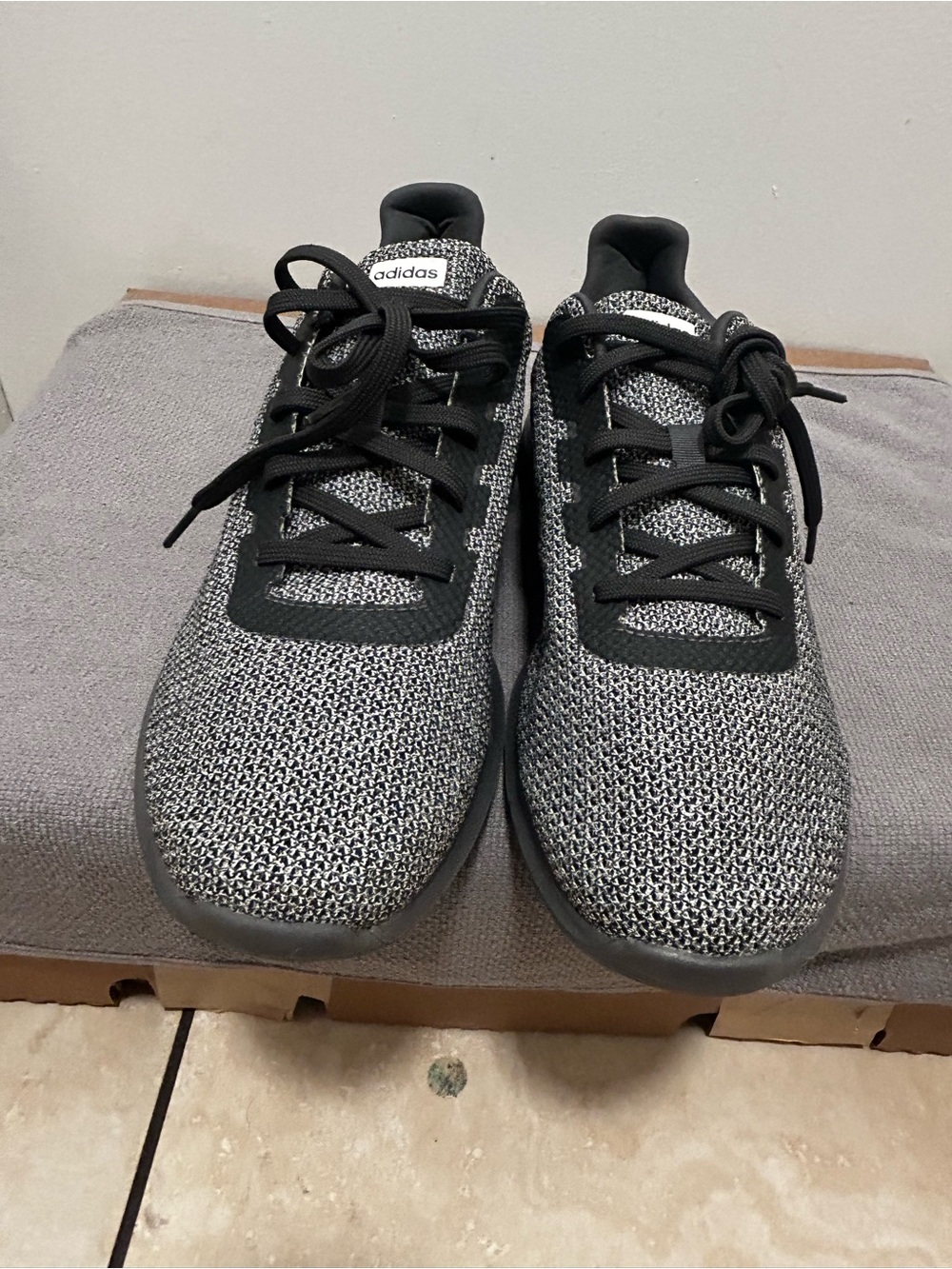 Adidas Men's Knit Training Sneakers - Black/Gray View 3